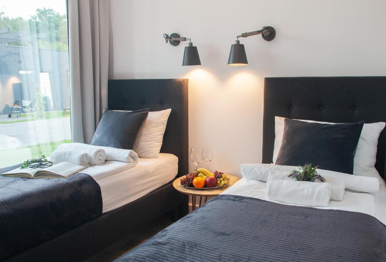 Hotel Marina Mietków Dominice Zewnętrze zdjęcie
