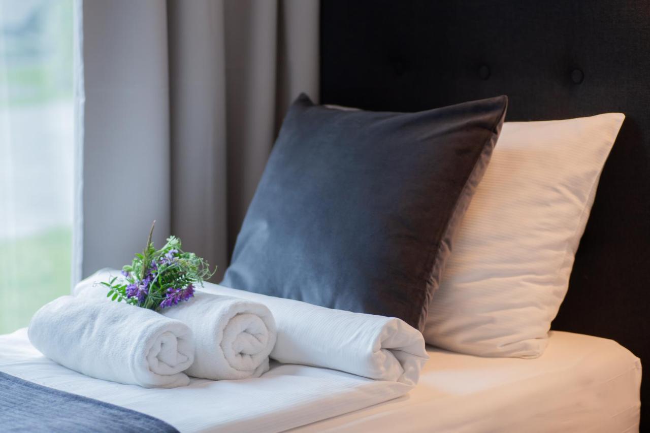 Hotel Marina Mietków Dominice Zewnętrze zdjęcie